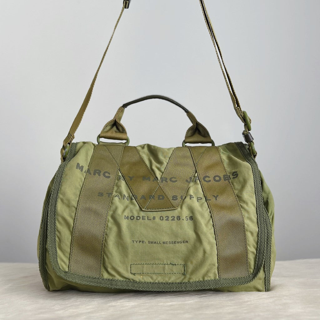 Marc Jacobs Two Tone Front Pattern Canvas Large Messenger Shoulder Bag