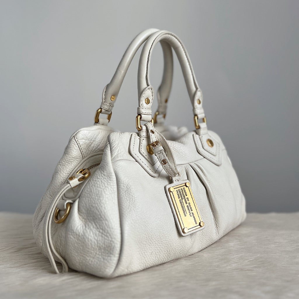 Marc Jacobs White Leather Classic Q 2 Way Shoulder Bag