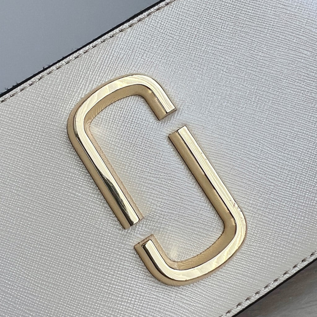 Marc Jacobs Two Tone Leather Camera Crossbody Shoulder Bag