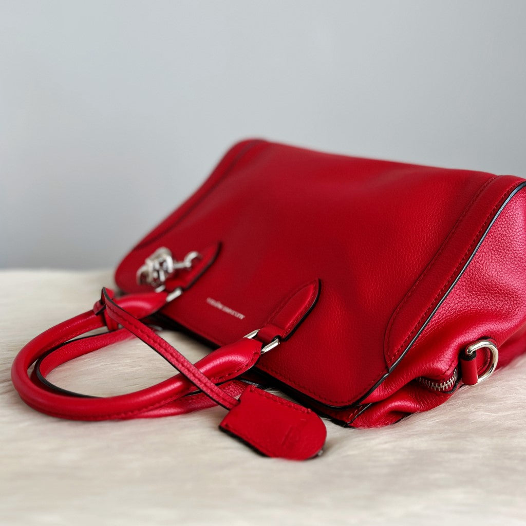 Alexander McQueen Red Leather Signature Skeleton Charm 2 Way Shoulder Bag Excellent