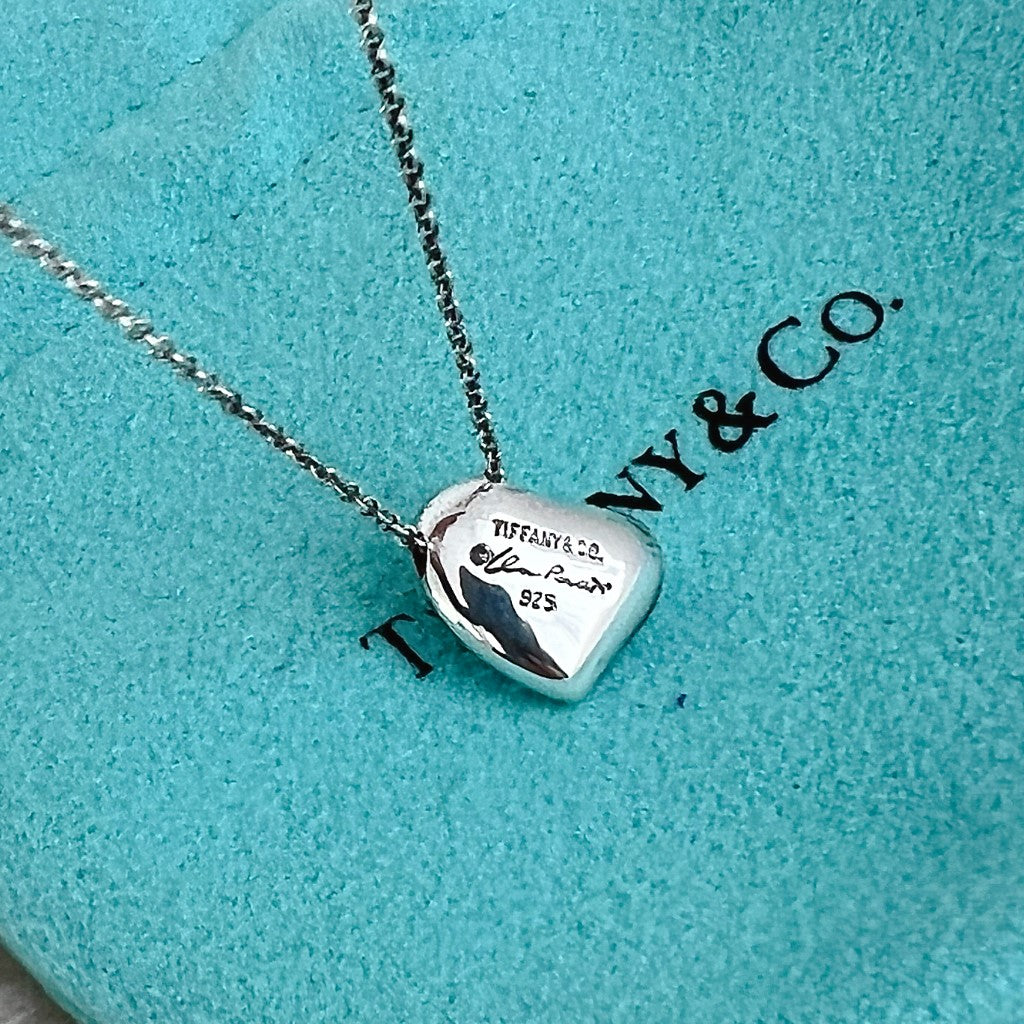 Tiffany & Co 925 Silver Solid Small Loving Heart Necklace Excellent
