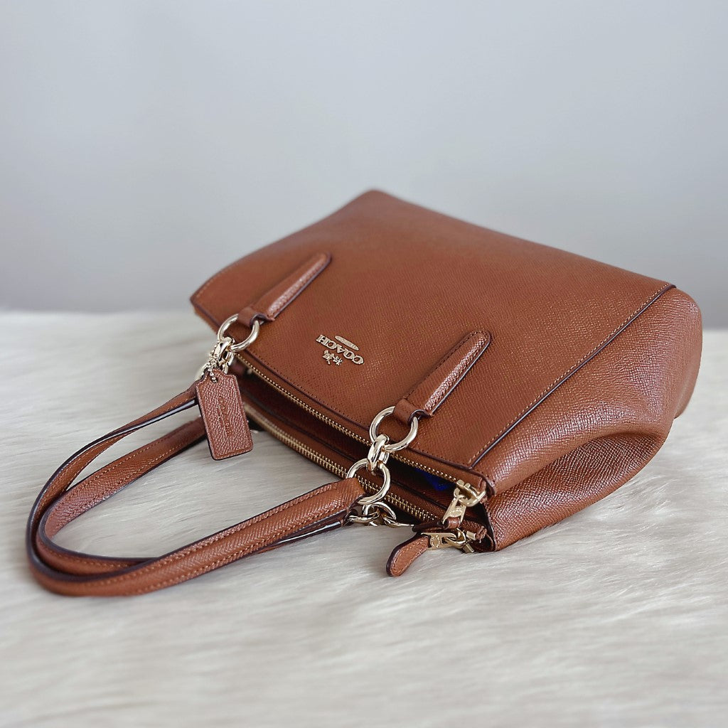 Coach Caramel Leather Chain Detail Triple Compartment 2 Way Shoulder Bag Excellent