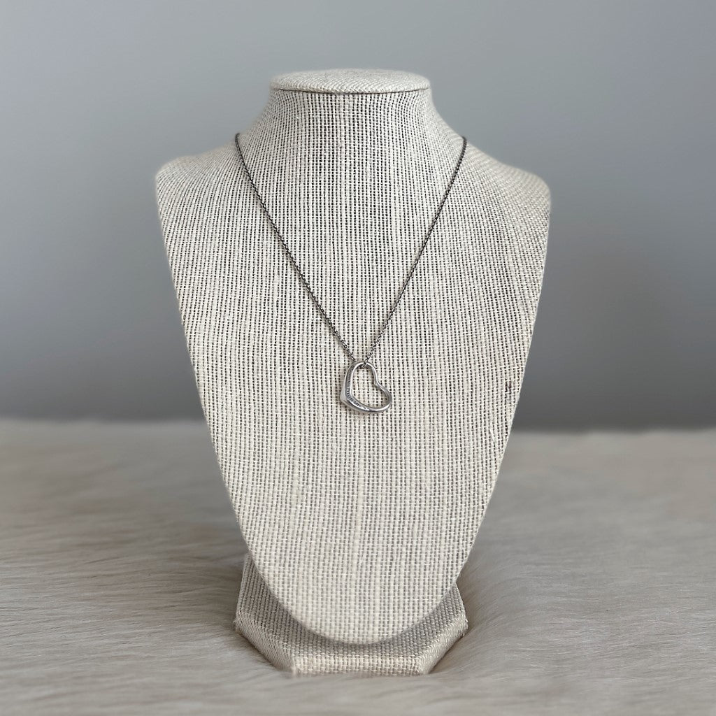 Tiffany & Co. Elsa Peretti Silver Open Heart Necklace Excellent