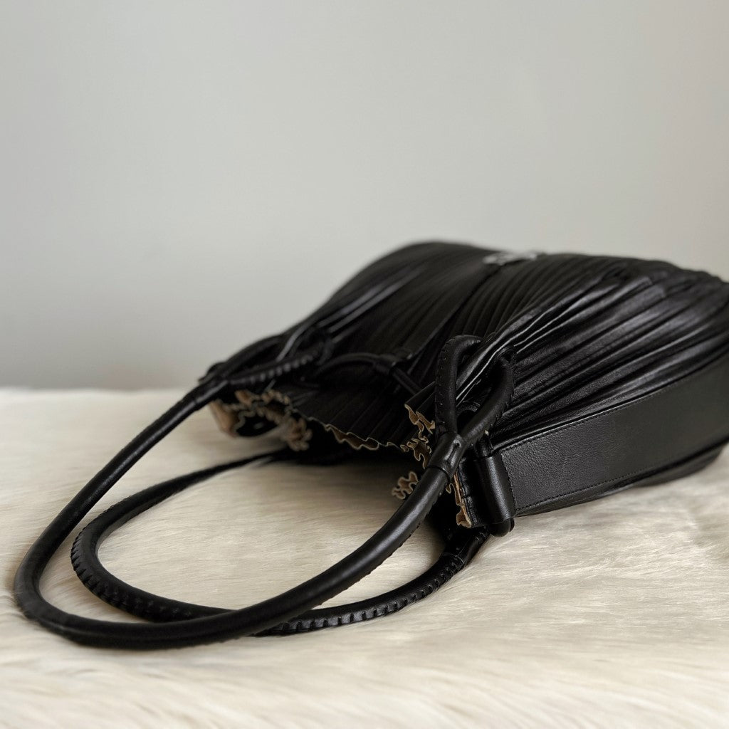 Giorgio Armani Black Leather Drawstring Charm Detail Shoulder Bag + Pouch Excellent