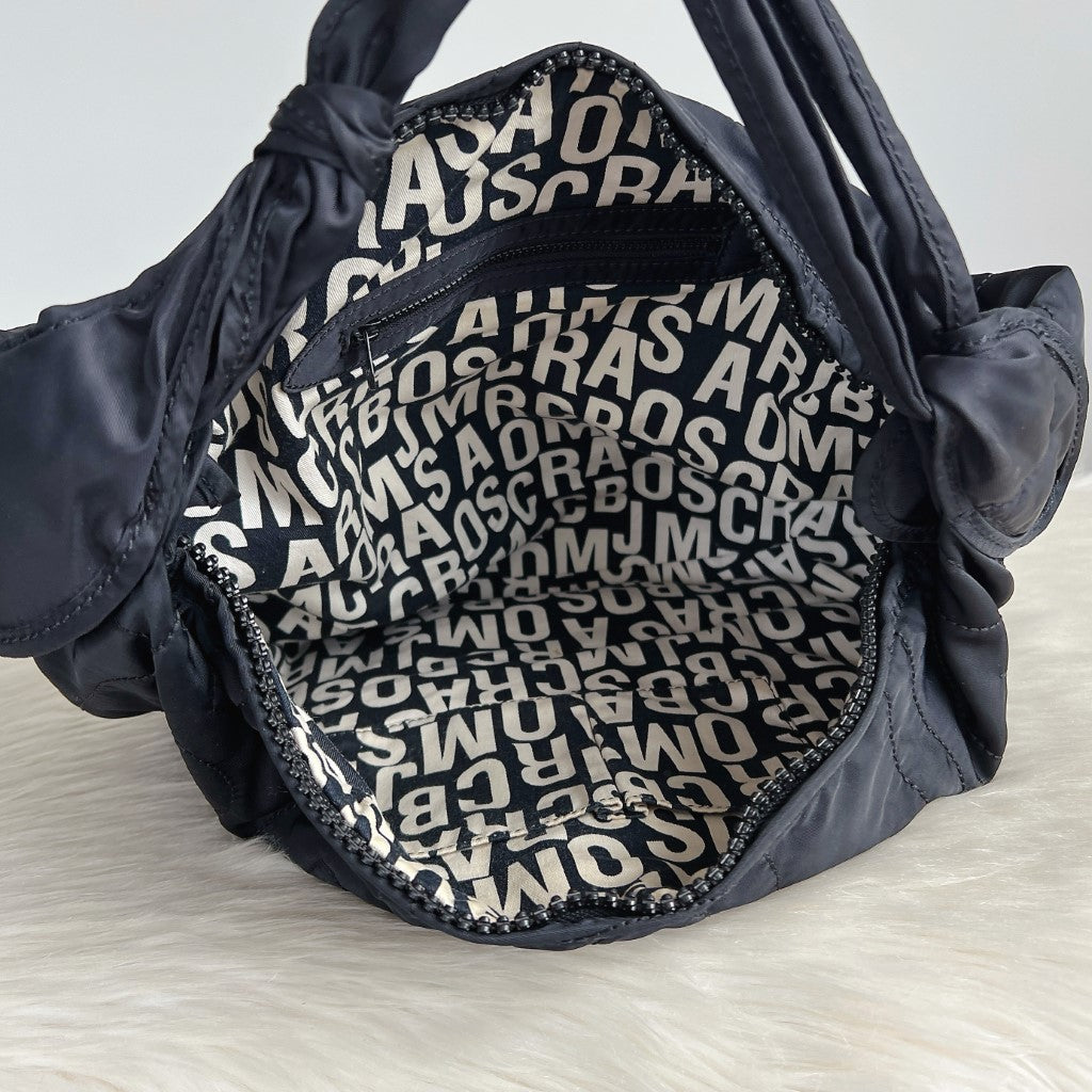 Marc Jacobs Black Nylon Half Moon Slouchy Shoulder Bag