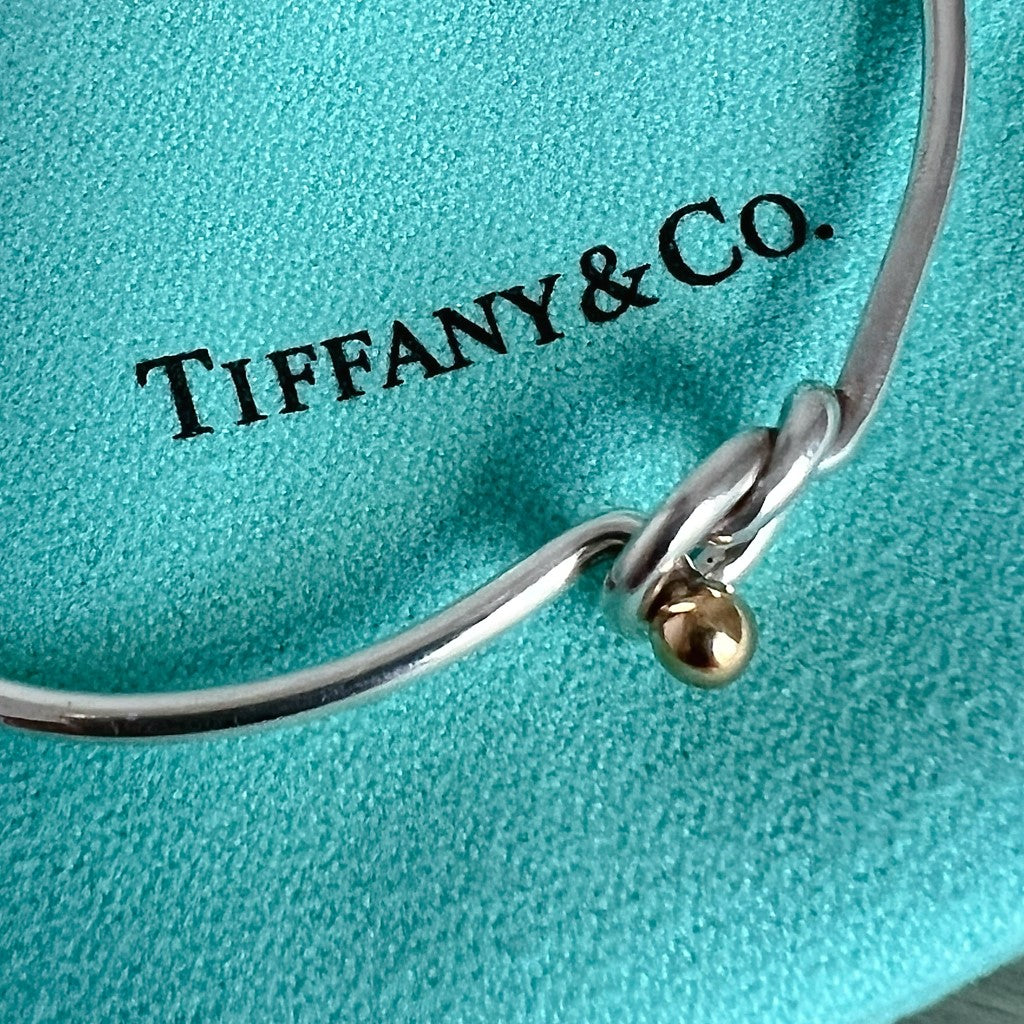 Tiffany & Co 18K Solid Gold Dot Detail Hook Bangle Excellent