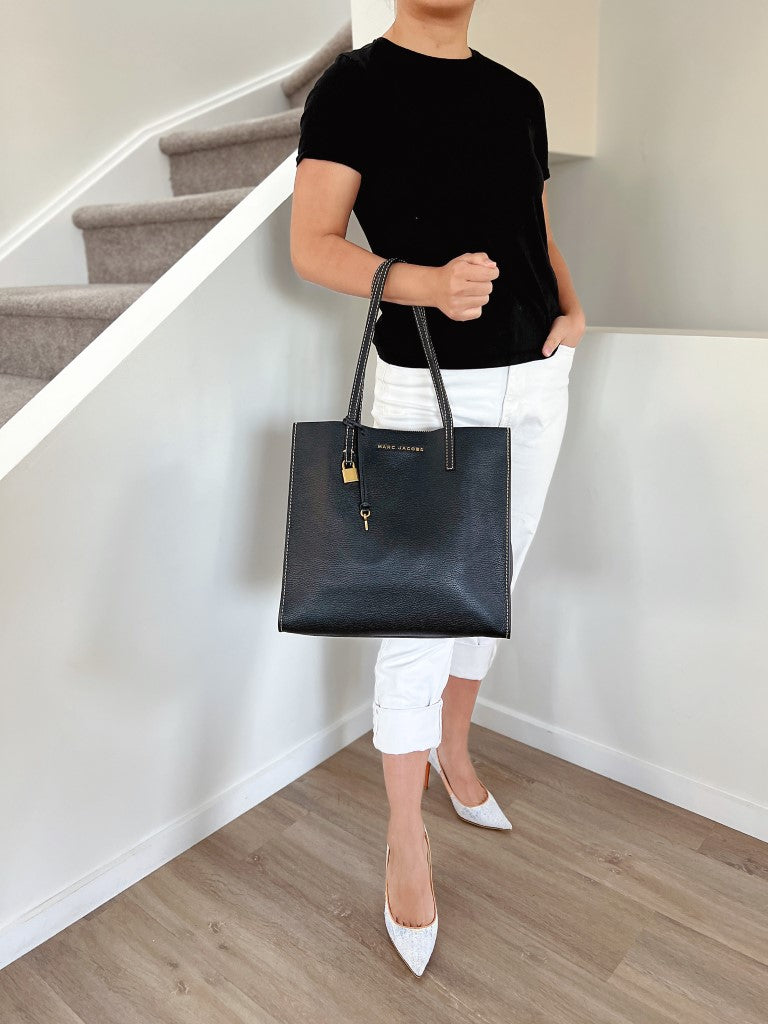 Marc Jacobs Black Leather Triple Compartment Shoulder Bag Excellent