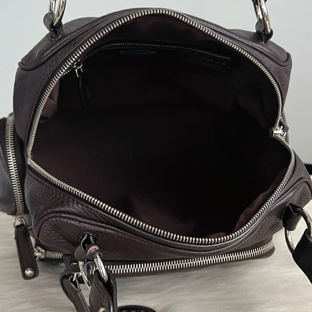 Tod's Dark Chocolate Leather Multi-Pocket Shoulder Bag Excellent