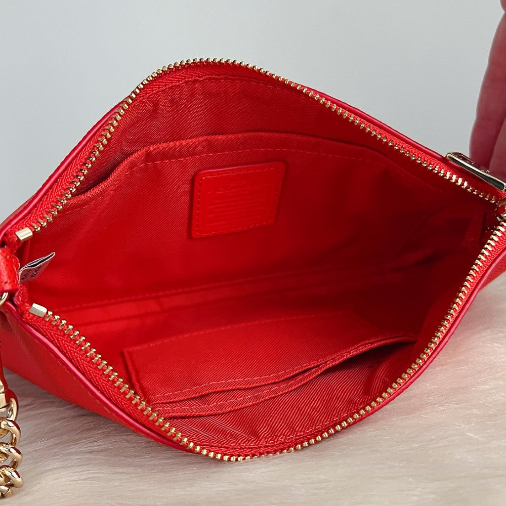 Coach Orange Red Leather Front Logo Small Crossbody Shoulder Bag Like New