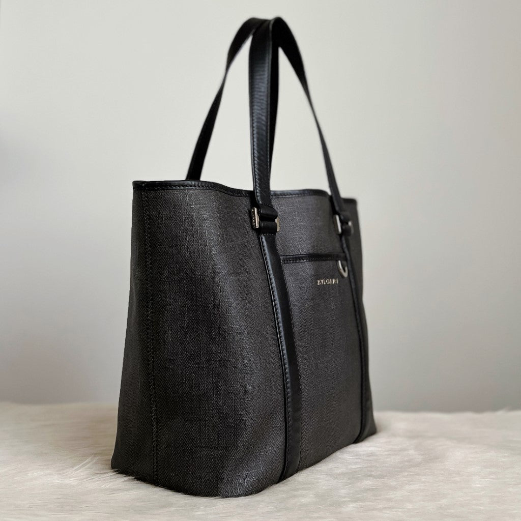 Bvlgari Black Leather Stripe Detail Front Logo Carryall Large Shoulder Bag