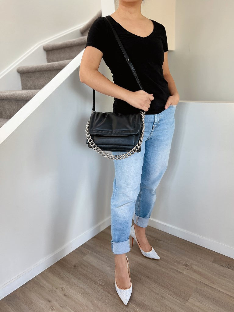 Marc Jacobs Black Leather Chunky Chain 2 Way Shoulder Bag Like New