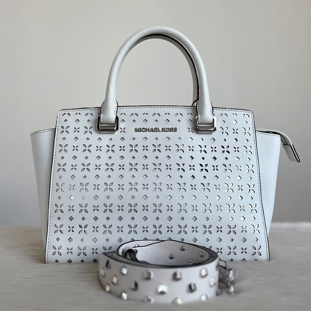 Michael Kors purse white deals leather with silver detailing