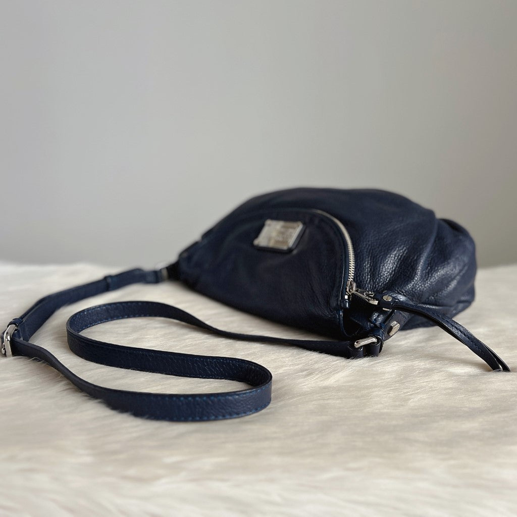 Marc Jacobs Navy Leather Front Logo Zip Flap Crossbody Shoulder Bag