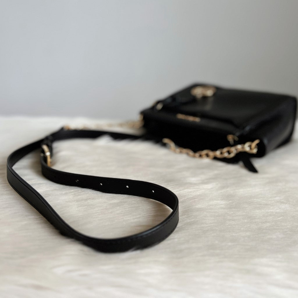 Michael Kors Black Leather Front Logo Chain Detail Crossbody Shoulder Bag Like New