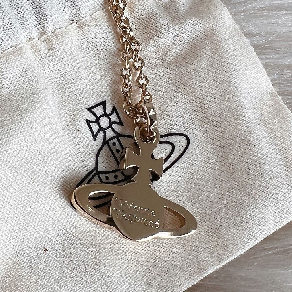 Vivienne Westwood Signature Swarovski Crystals Pendant Necklace Excellent