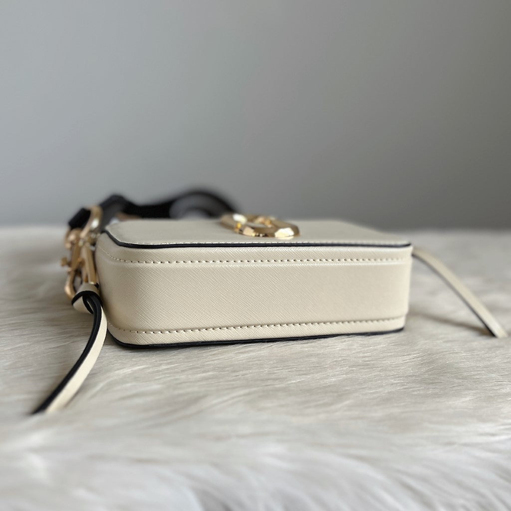 Marc Jacobs Two Tone Leather Camera Crossbody Shoulder Bag Excellent