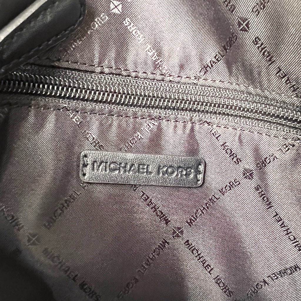 Michael Kors Black Leather Front Logo Zipped Flap Crossbody Shoulder Bag Like New
