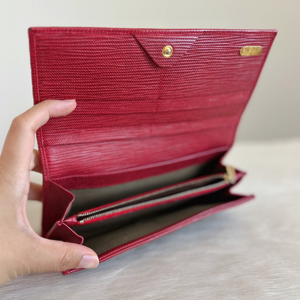 Fendi Red Leather Leopard Patchwork Bi-fold Long Wallet Excellent