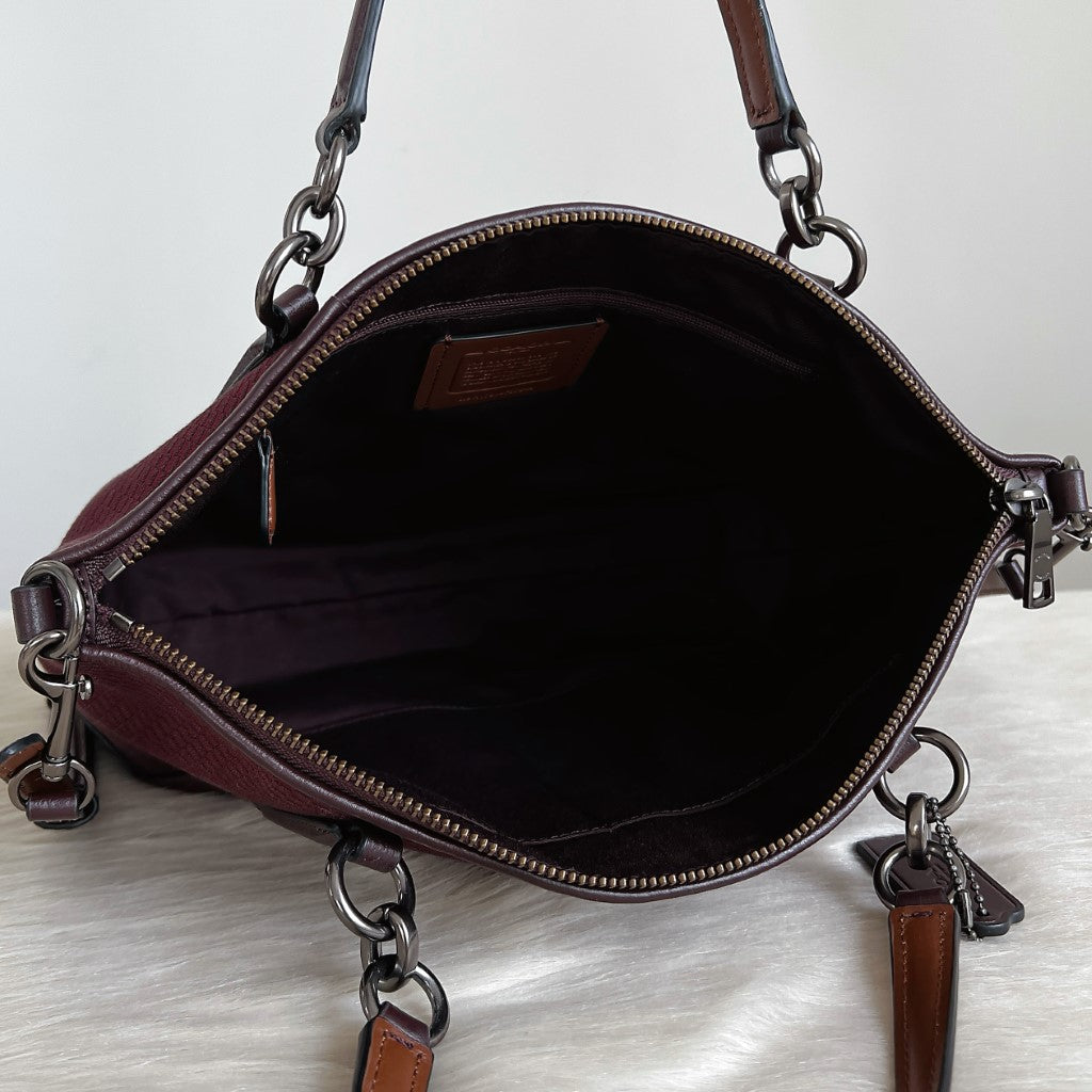 Coach Burgundy Leather Front Logo Patchwork 2 Way Shoulder Bag Excellent