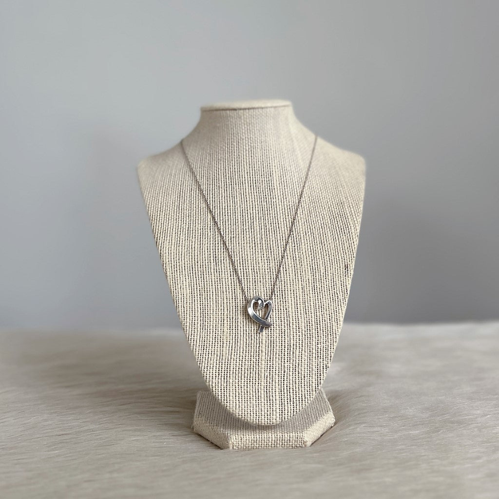 Tiffany & Co Paloma Picasso Silver Loving Heart Necklace Excellent