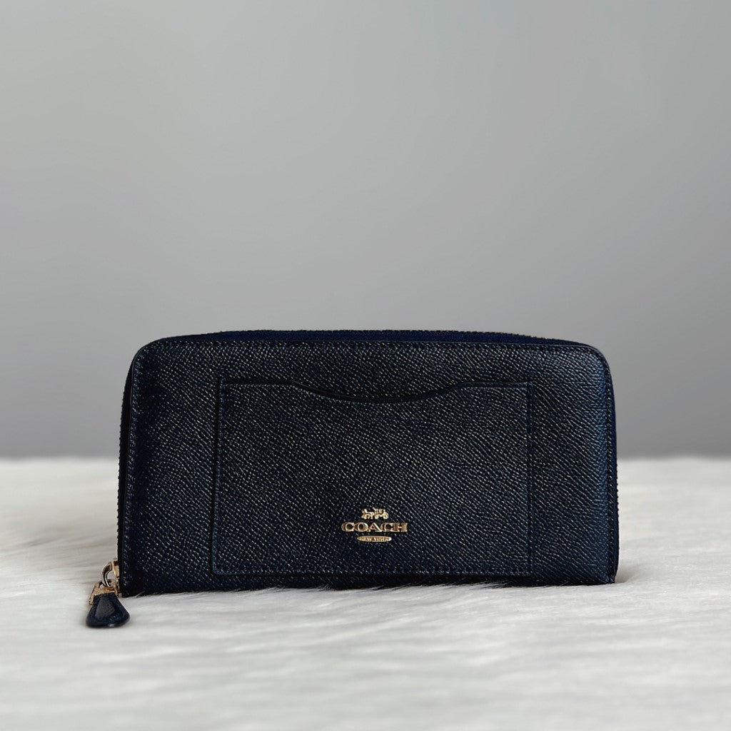 Coach Navy Leather Front Logo Zip Compartment Long Wallet Excellent