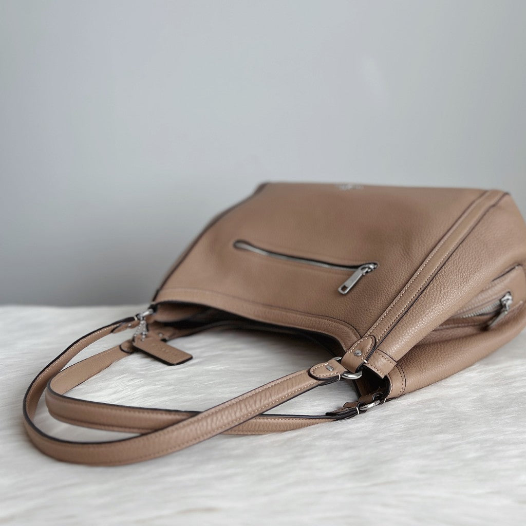 Coach Mocca Leather Triple Compartment Career Shoulder Bag Like New