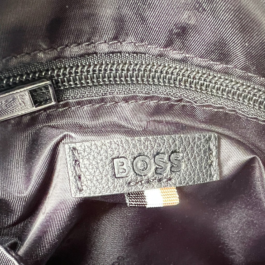 Hugo Boss Black Leather Front Zip Detail Unisex Crossbody Shoulder Bag New with Tags