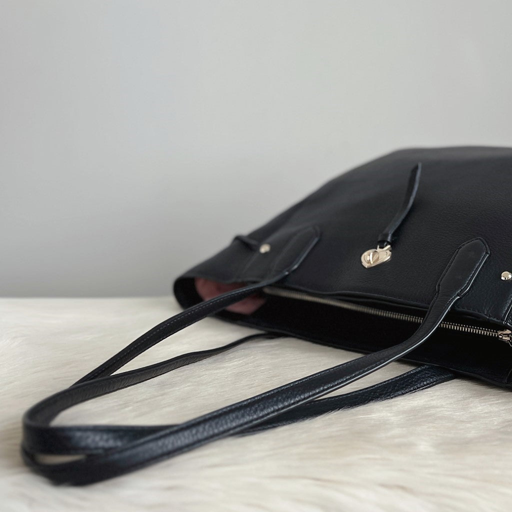 Kate Spade Black Leather Drawstring Career Shoulder Bag Excellent
