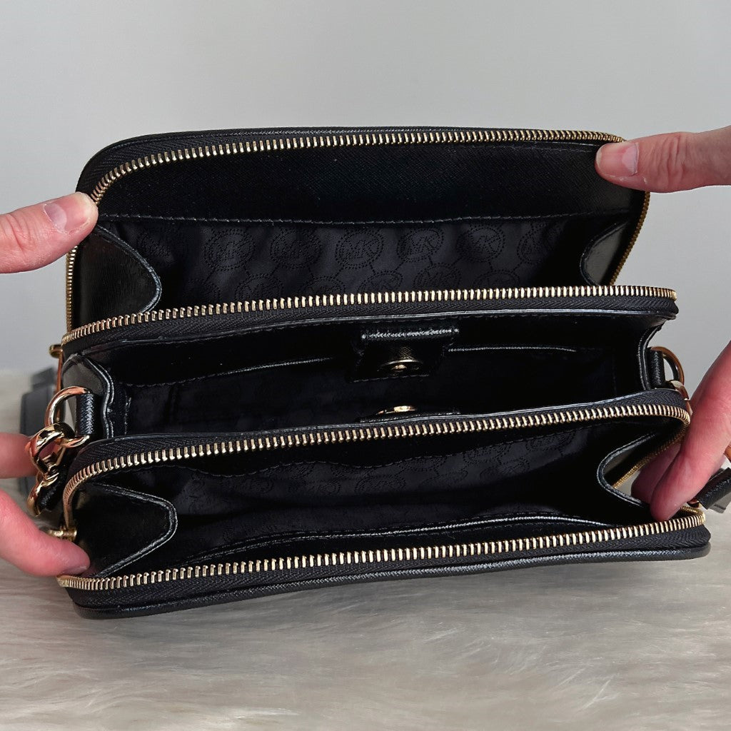 Michael Kors Black Leather Triple Compartment Crossbody Shoulder Bag Excellent