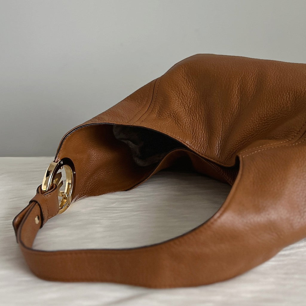 Michael Kors Caramel Leather Side Detail Slouchy Shoulder Bag Excellent