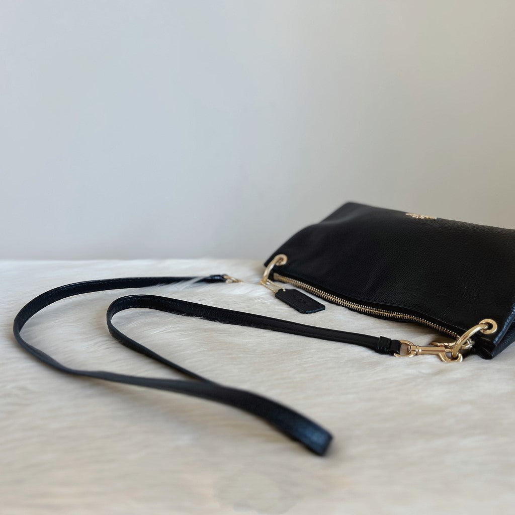 Coach Black Leather Front Logo Ring Detail Crossbody Shoulder Bag Excellent
