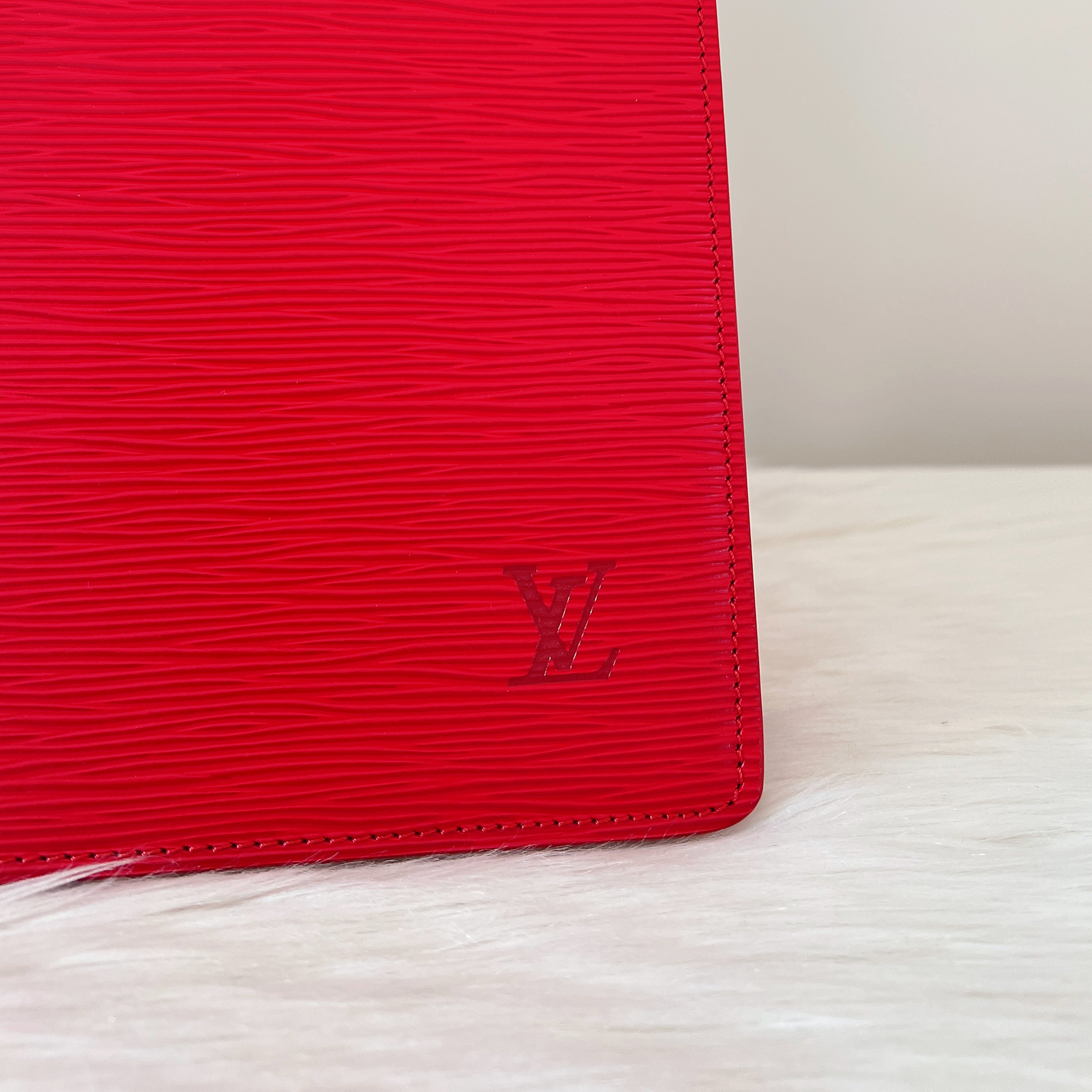 Louis Vuitton Red Epi Leather Riviera Large Tote Bag Excellent