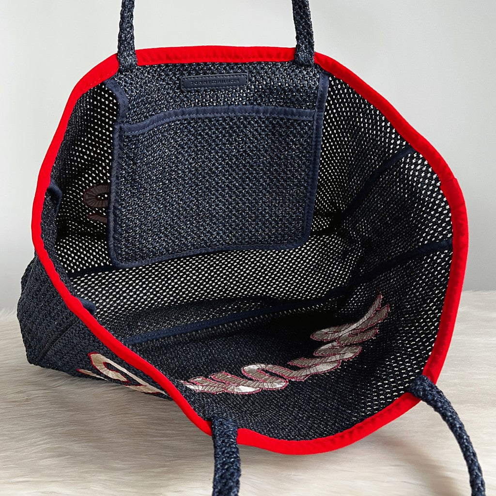 Tommy Hilfiger Navy Straw Holiday Oversized Weekend Shoulder Bag Excellent