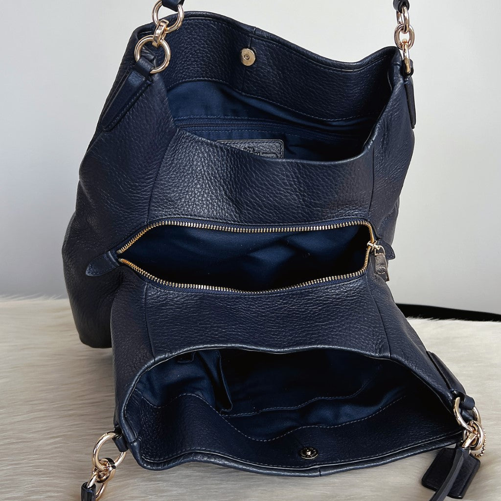 Coach Navy Leather Triple Compartment Shoulder Bag Excellent