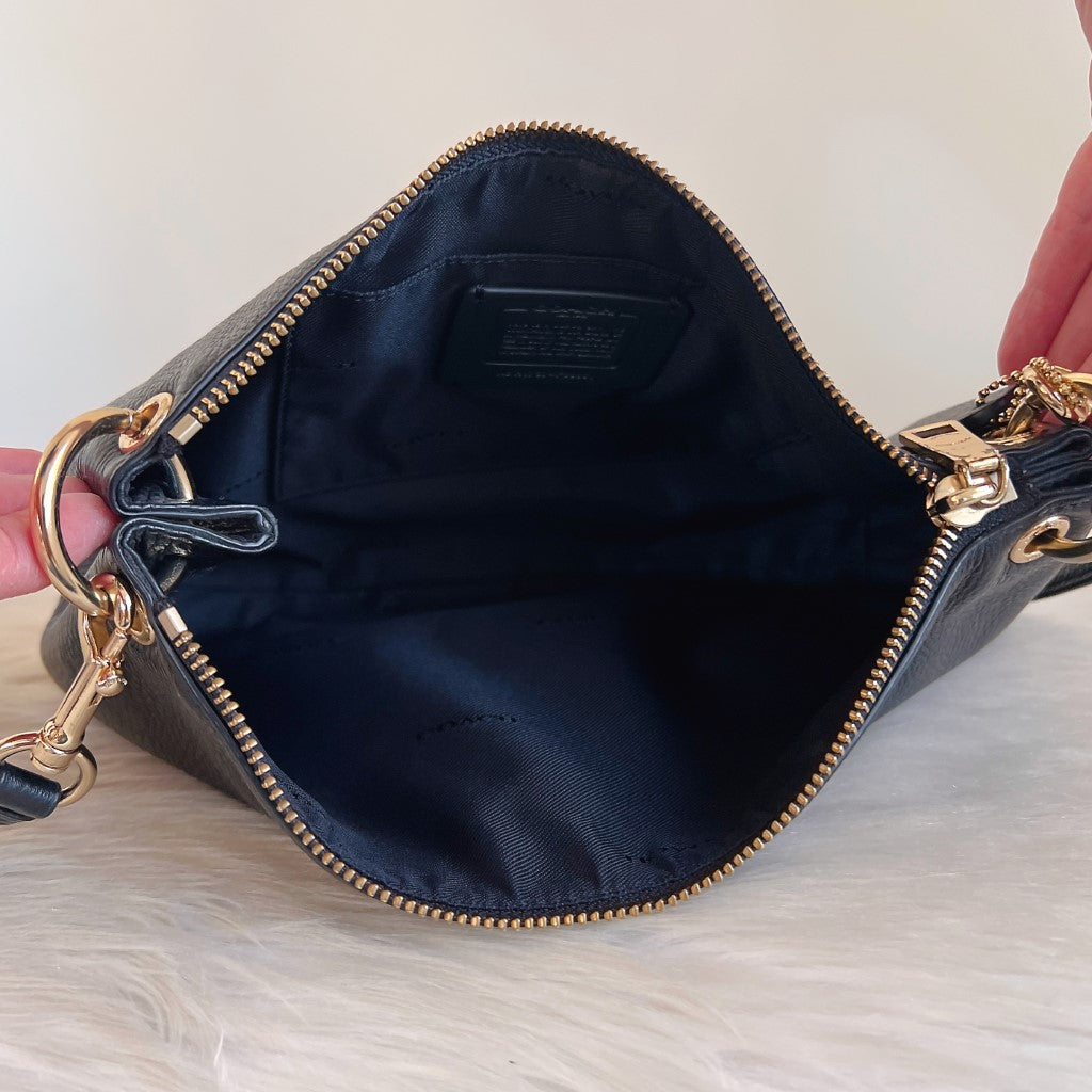 Coach Black Leather Front Logo Ring Detail Crossbody Shoulder Bag Excellent