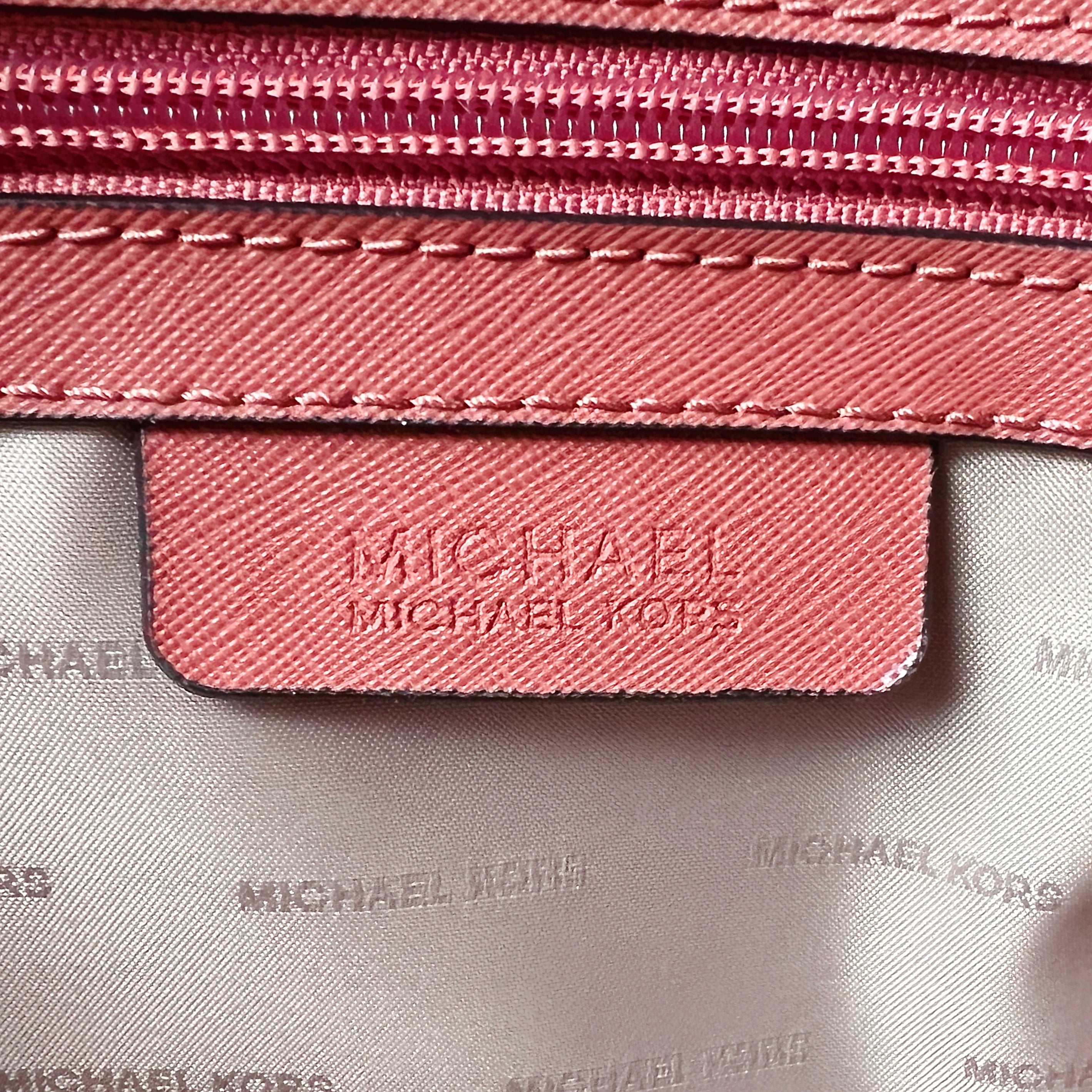 Michael Kors Rose Leather Selma Studded Crossbody Shoulder Bag Like New