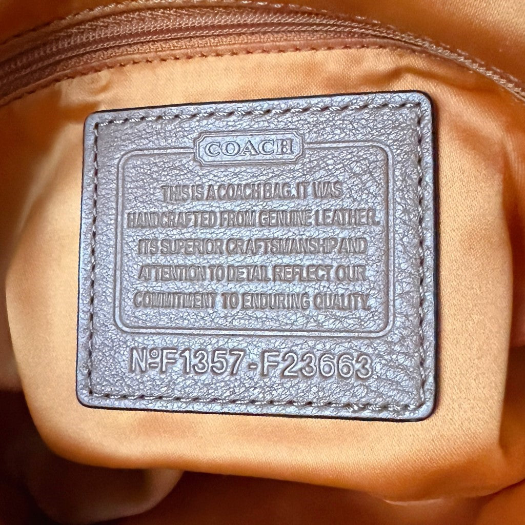 Coach Caramel Leather Turn Lock Crossbody Shoulder Bag Excellent