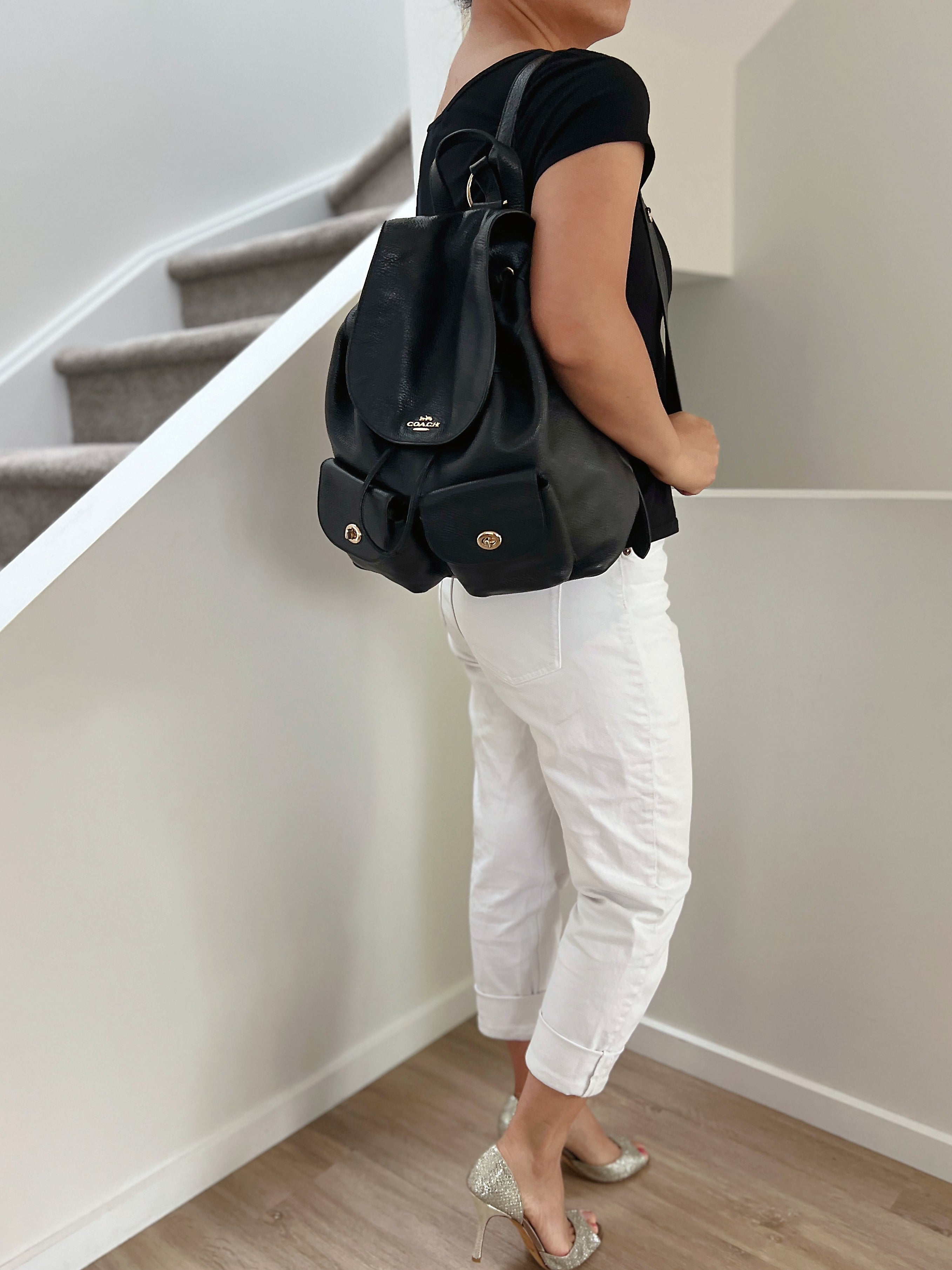 Coach Black Leather Turn Lock Pocket Drawstring Backpack Excellent