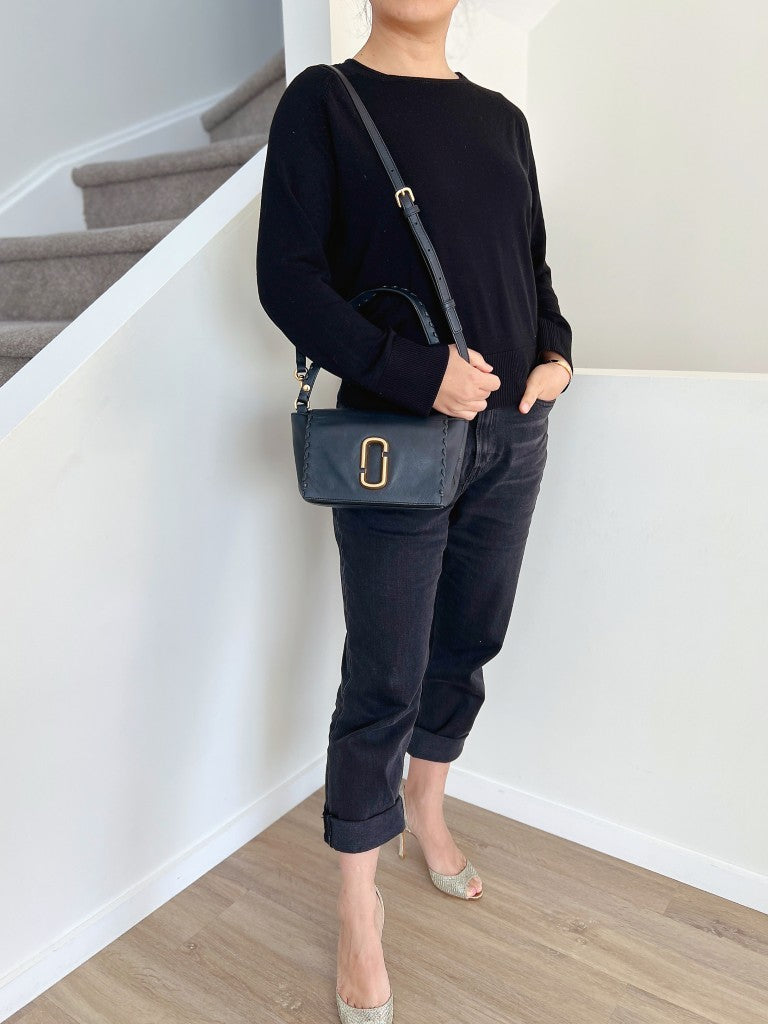 Marc Jacobs Black Leather Front Logo 2 Way Shoulder Bag Excellent