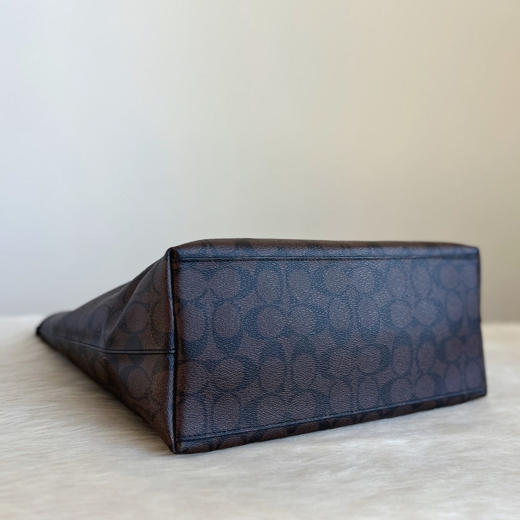 Coach Black Leather Monogram Carryall Shoulder Bag Excellent