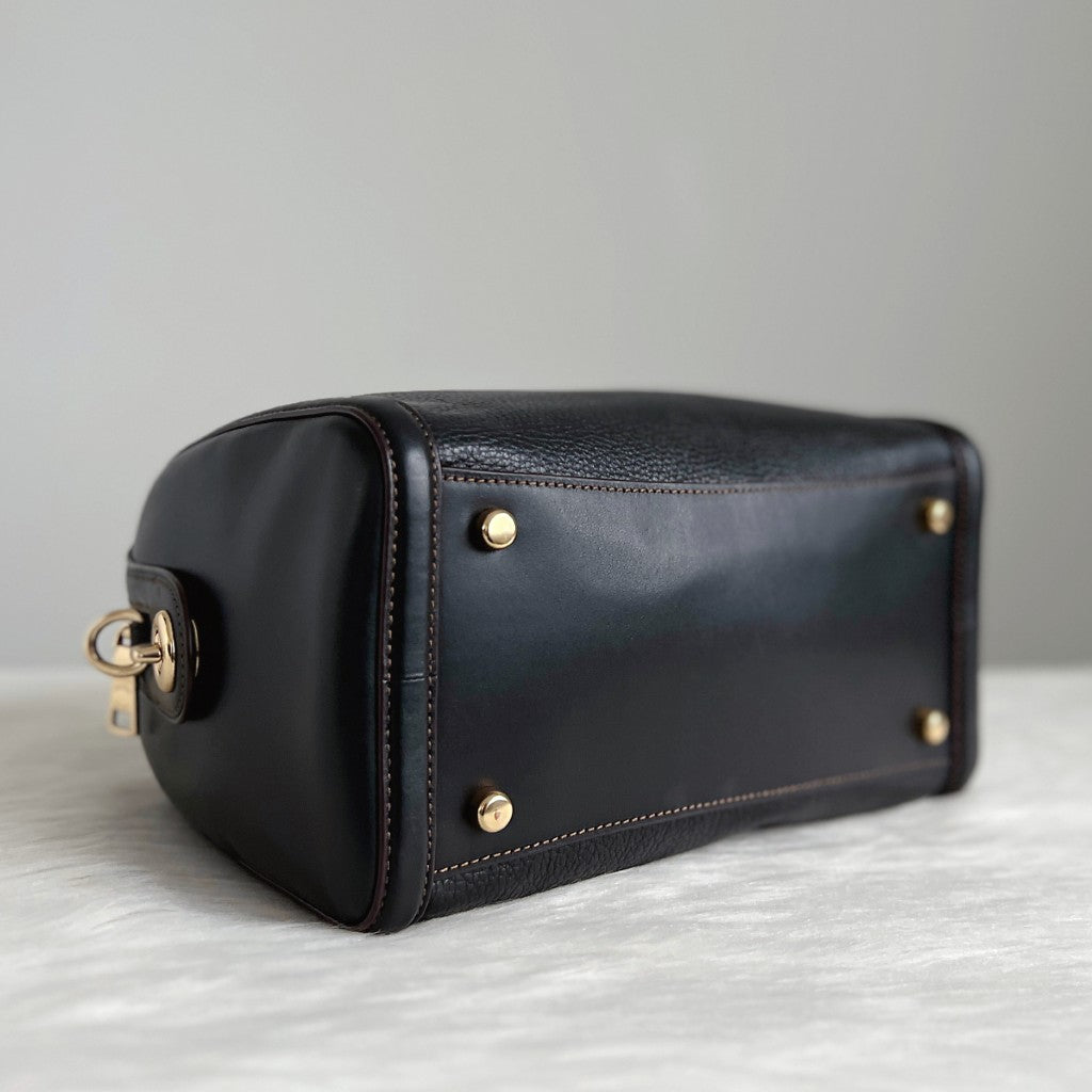 Coach Black Leather Front Logo Boston 2 Way Shoulder Bag Like New