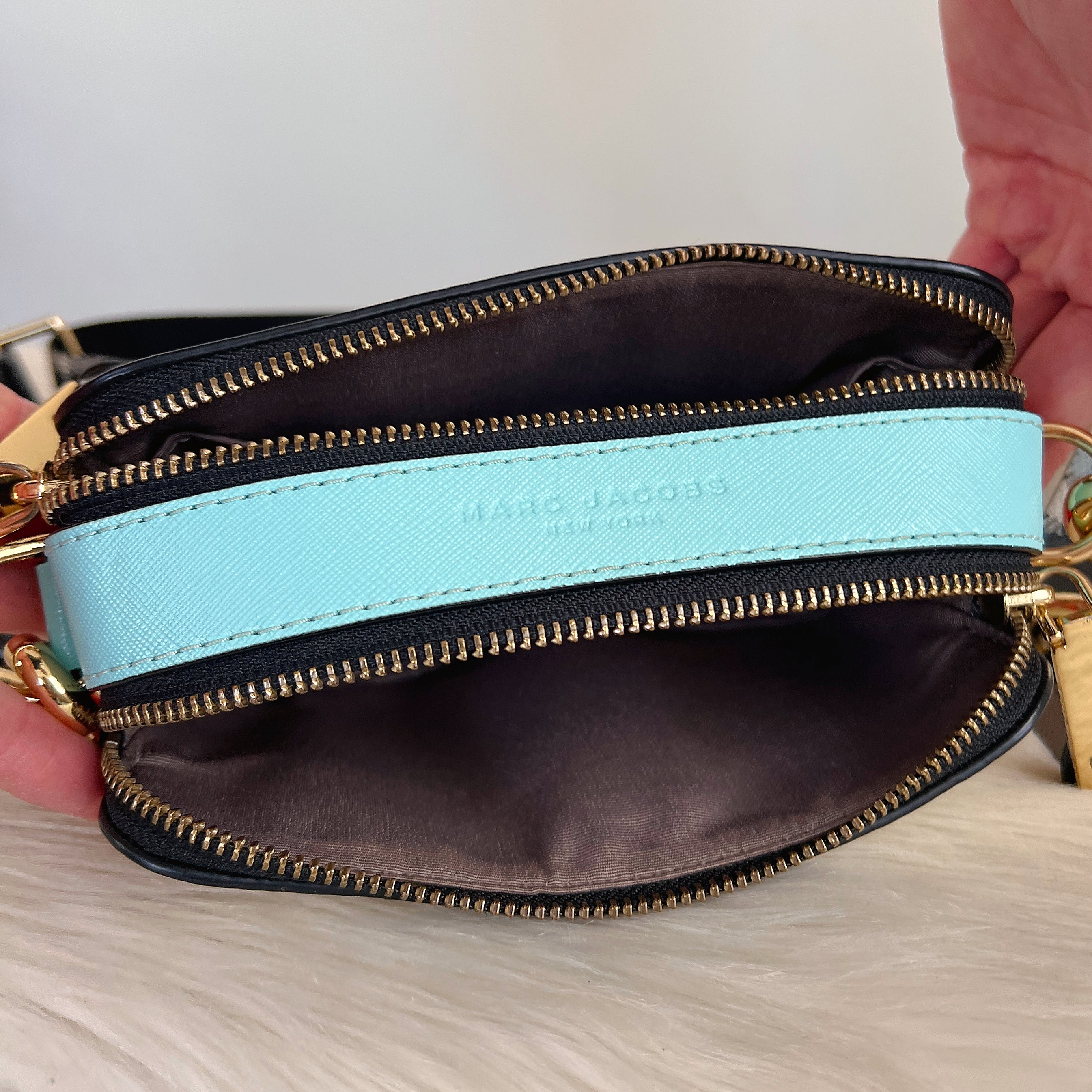Marc Jacobs Tri-Tone Leather Camera Crossbody Shoulder Bag Excellent