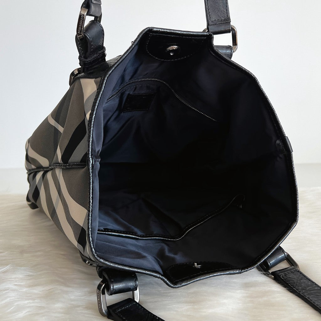 Burberry Patent Black Leather Signature Pattern Patchwork Shoulder Bag Excellent