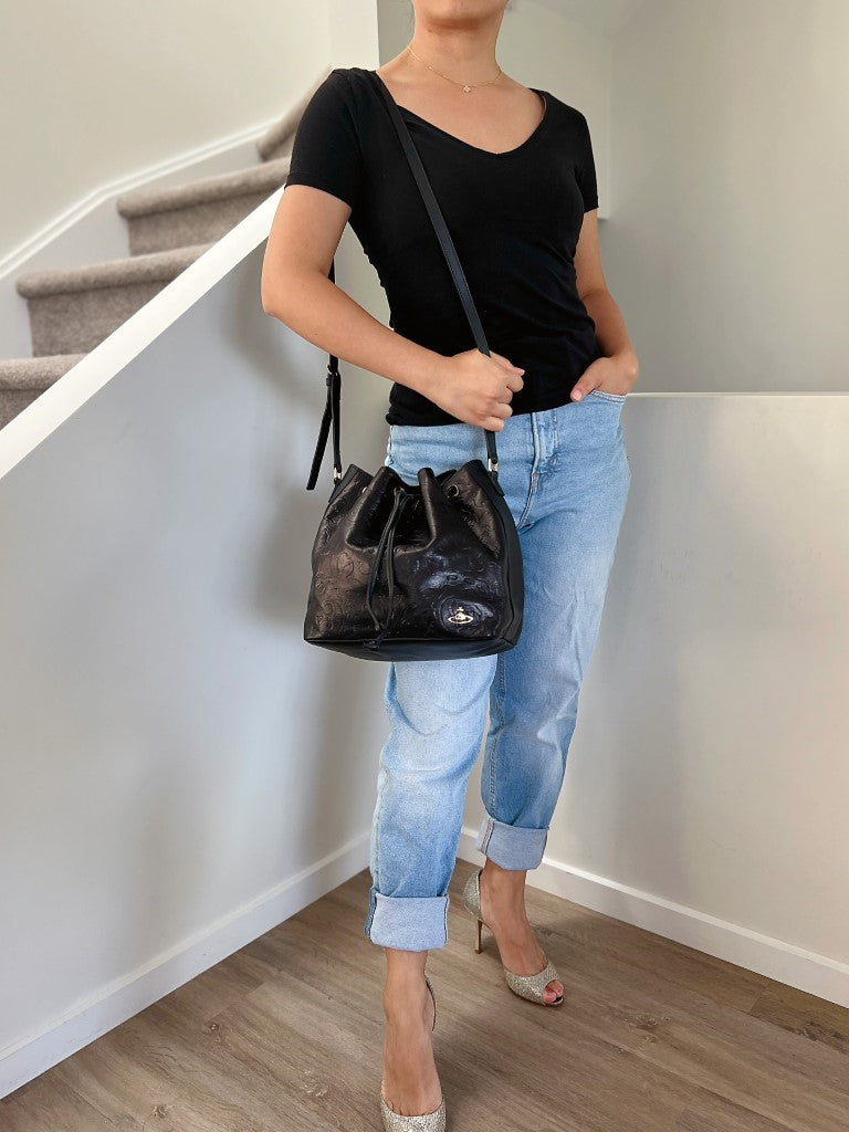 Vivienne Westwood Black Leather Drawstring Bucket Shoulder Bag Excellent