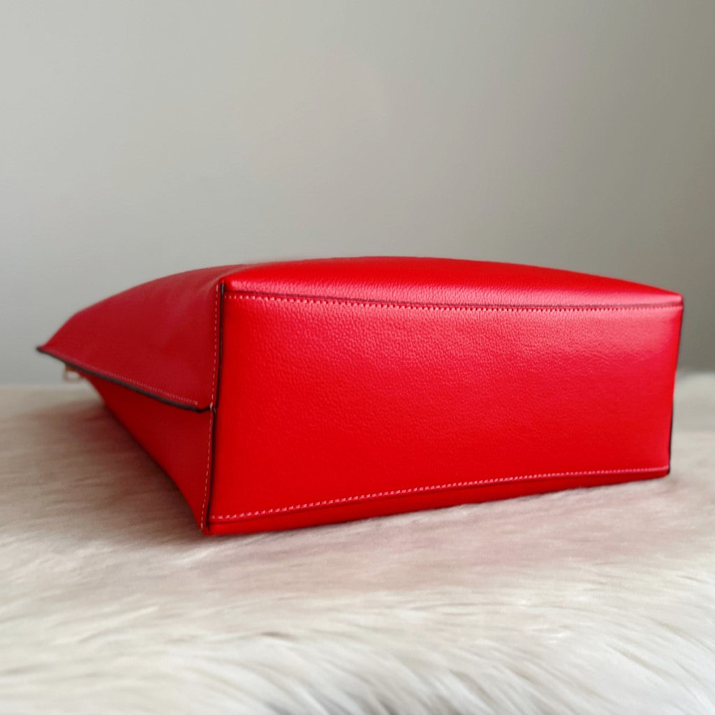Coach Red Leather Triple Compartment Large Shoulder Bag Like New