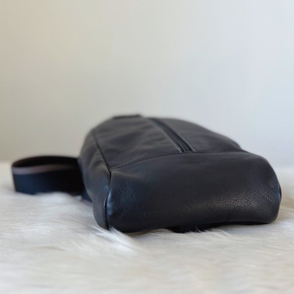 Coach Black Leather Front Zip Pocket Unisex Backpack
