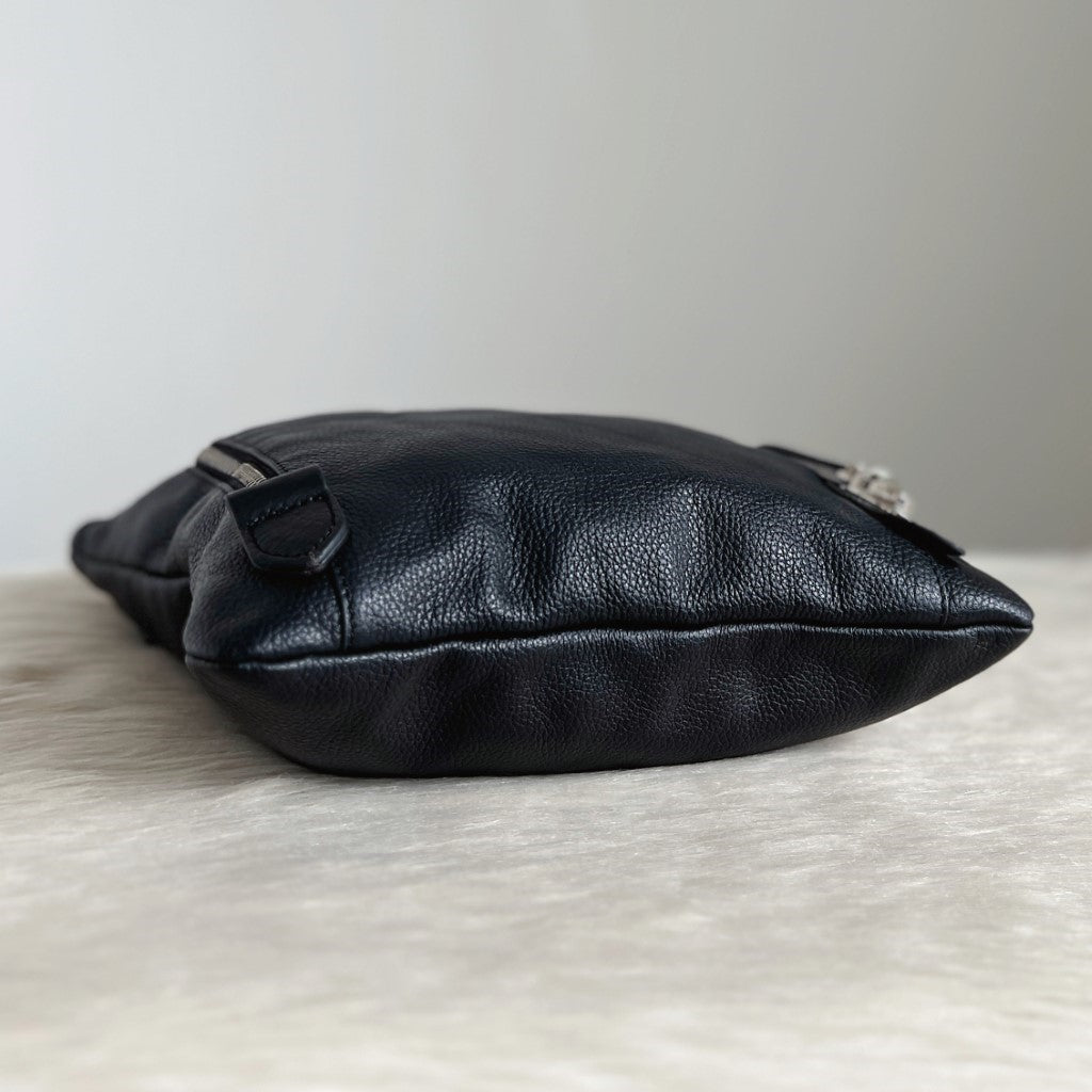 Dolce & Gabbana Black Leather Unisex Crossbody Shoulder Bag Excellent