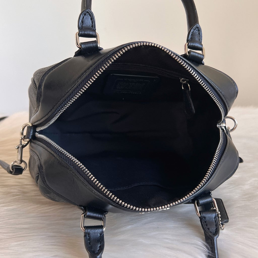 Coach Black Leather Front Logo Boston 2 Way Shoulder Bag Excellent