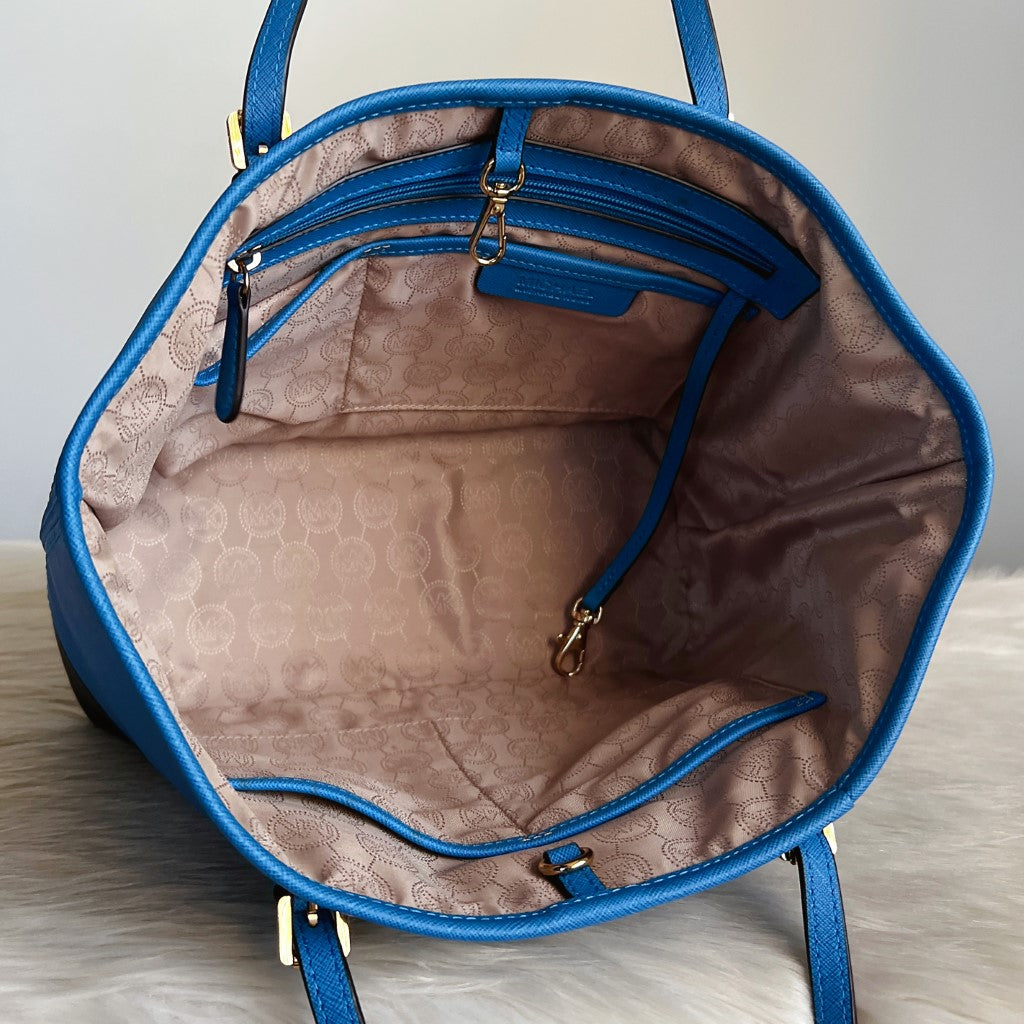 Michael Kors Two Tone Leather MK Charm Carryall Shoulder Bag Excellent