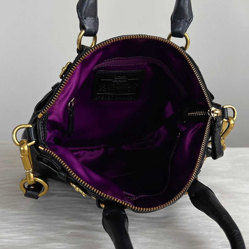 Coach Black Leather Double Buckle 2 Way Shoulder Bag Like New